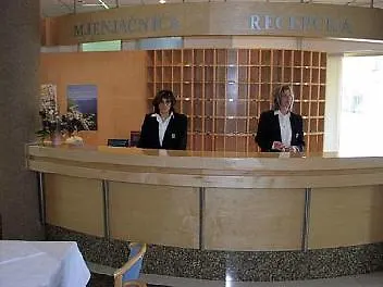 Alba Hotel Pakoštane 克罗地亚